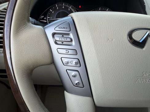 Used 2016 INFINITI QX80 Luxe w/ 22" Wheel Package image 18