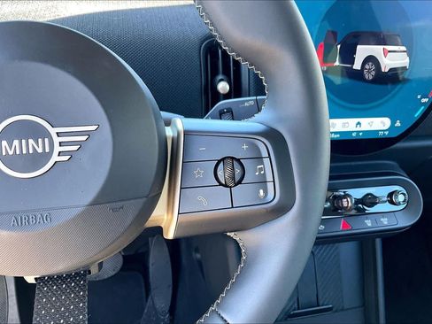 Used 2025 MINI Cooper S FWD image 23