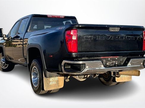 Used 2023 Chevrolet Silverado 3500 LT w/ Texas Edition image 4