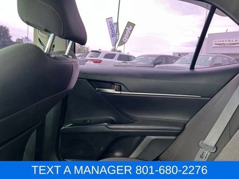 Used 2020 Toyota Camry LE FWD image 29