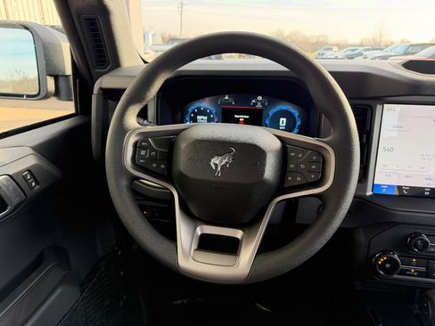 New 2025 Ford Bronco 4-Door image 11