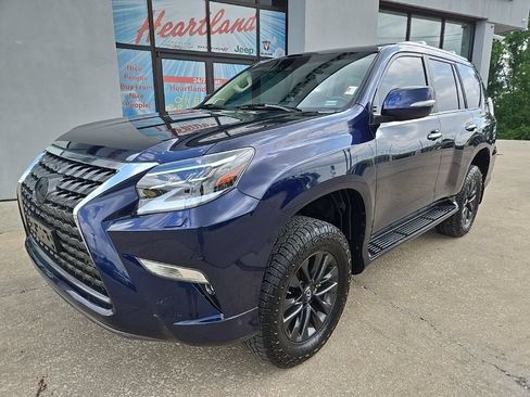 Used 2020 Lexus GX 460 Premium w/ Premium Package AWD/4WD image 3
