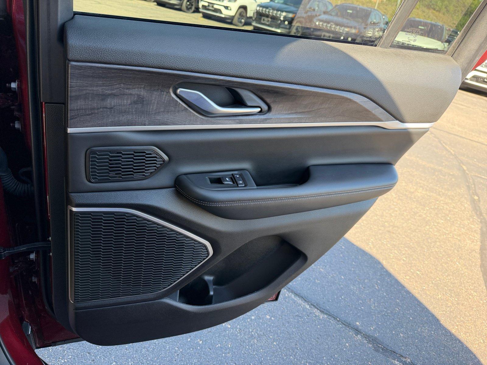 Used 2022 Jeep Grand Cherokee Limited 4xe AWD/4WD image 19