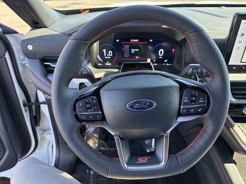 New 2025 Ford Explorer ST image 24