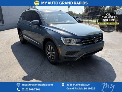 Used 2021 Volkswagen Tiguan SE w/ Panoramic Sunroof Package