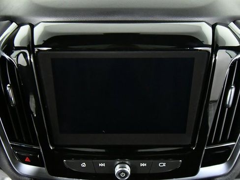 Used 2023 Chevrolet Traverse RS image 4