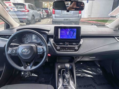 Certified 2025 Toyota Corolla LE image 15