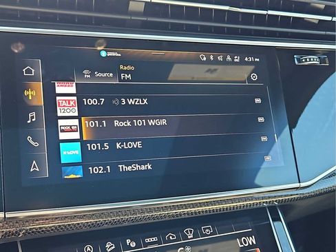 Used 2023 Audi SQ8 Prestige AWD/4WD image 25