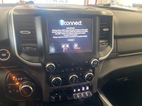 Used 2021 RAM 1500 Big Horn image 32