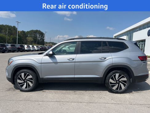 New 2026 Volkswagen Atlas SE image 3