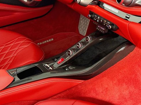 Used 2021 Ferrari 812 GTS RWD image 19