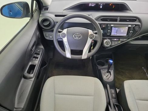 Used 2017 Toyota Prius C One FWD image 17