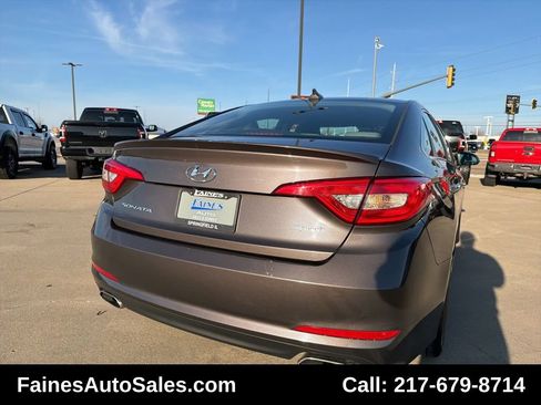 Used 2016 Hyundai Sonata Sport w/ Option Group 02 image 16