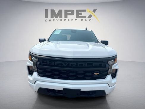 Used 2023 Chevrolet Silverado 1500 Custom RWD image 8