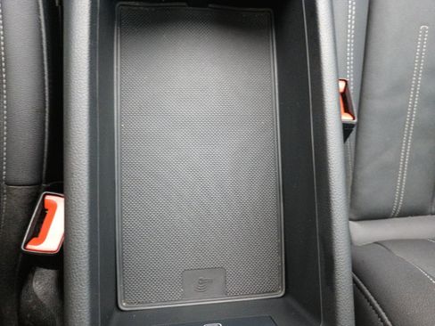 Used 2021 Audi A4 2.0T Premium w/ Convenience Package image 27