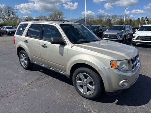 Used 2012 Ford Escape XLT FWD image 5