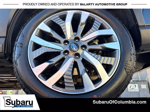 Used 2025 Subaru Forester Limited AWD/4WD image 9