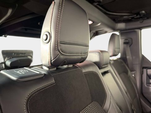 Used 2024 Ford Bronco Raptor w/ Interior Carbon Fiber Pack 6 image 29