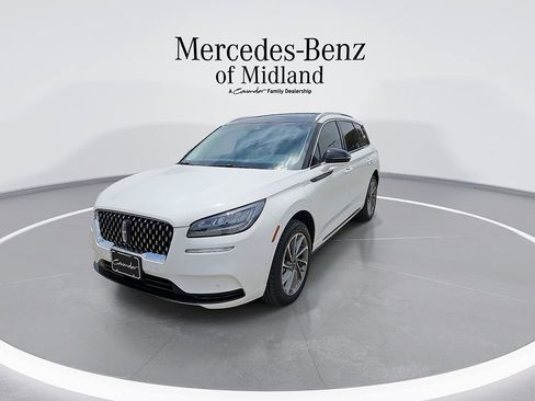 Used 2022 Lincoln Corsair Grand Touring AWD/4WD image 4