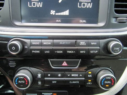 Used 2015 Kia Optima SX image 46