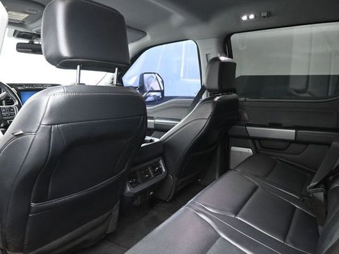 Used 2024 Ford F250 Lariat image 16