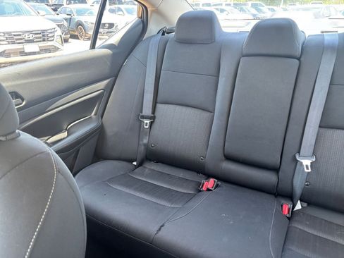 Used 2025 Nissan Altima 2.5 SV FWD image 39