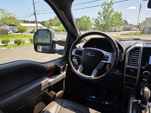 Used 2016 Ford F150 King Ranch w/ Equipment Group 601A Luxury AWD/4WD image 12
