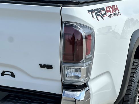 Certified 2023 Toyota Tacoma TRD Off-Road w/ Black Out Package (TMS) image 25