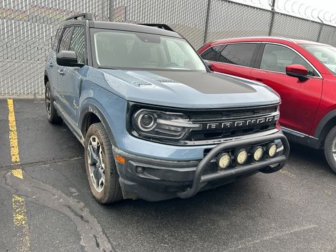 Used 2024 Ford Bronco Sport Outer Banks w/ Tech Package image 1