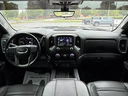 Used 2023 GMC Sierra 2500 Denali w/ Denali Ultimate Package AWD/4WD image 29