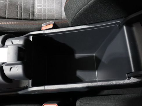 Certified 2025 Honda HR-V Sport image 33