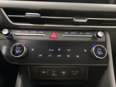 New 2025 Hyundai Sonata SEL image 18