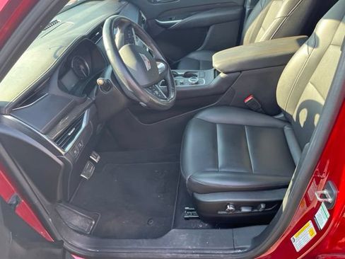 Used 2021 Cadillac XT4 Sport w/ Sun And Sound Package AWD/4WD image 8