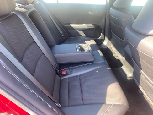 Used 2016 Honda Accord Sport image 33