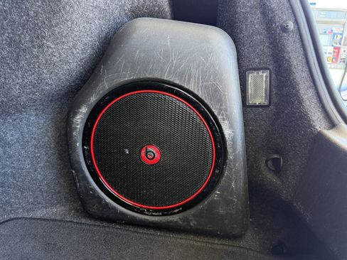 Used 2014 Chrysler 300 C w/ Beats Audio Group RWD image 23