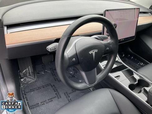 Used 2018 Tesla Model 3 Long Range RWD image 22