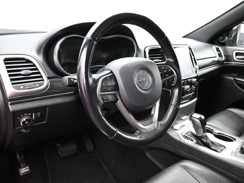 Used 2021 Jeep Grand Cherokee Limited image 13