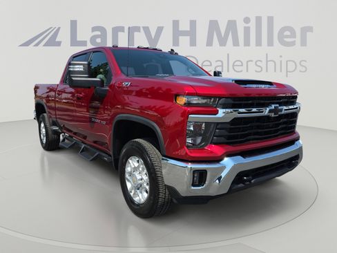 Used 2024 Chevrolet Silverado 3500 LT w/ All Star Edition AWD/4WD image 7
