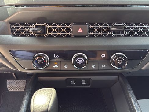 Used 2023 Honda Accord LX image 23