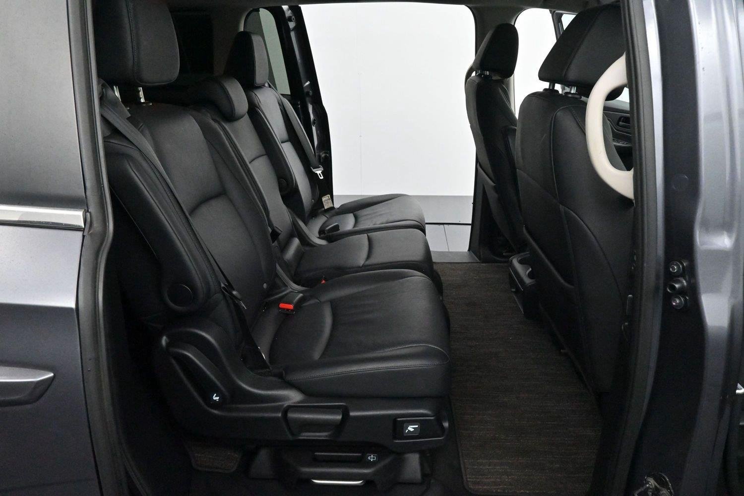 Used 2025 Honda Odyssey EX-L image 38