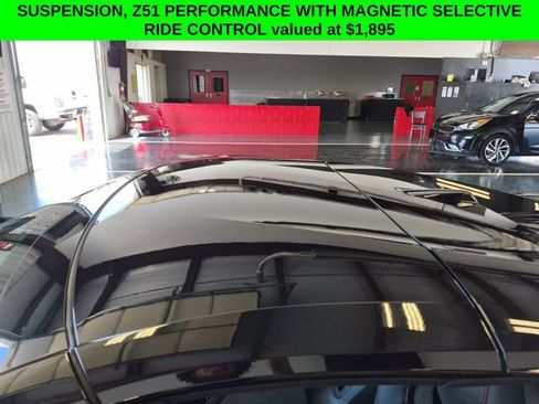 Used 2023 Chevrolet Corvette Stingray Premium Conv w/ Z51 Performance Package image 7