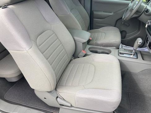 Used 2019 Nissan Frontier S image 36