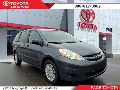 Used 2009 Toyota Sienna LE