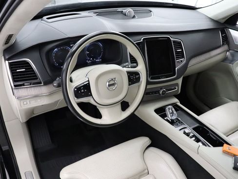 Used 2021 Volvo XC90 T8 Inscription w/ Lounge Package AWD/4WD image 15