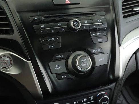 Used 2019 Acura ILX FWD image 13