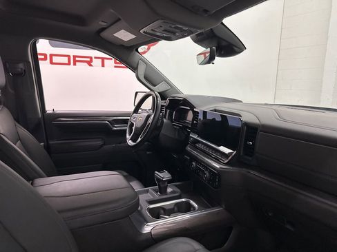 Used 2024 Chevrolet Silverado 1500 LTZ w/ Technology Package image 57