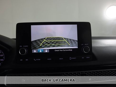 Used 2023 Honda Civic Sport image 4