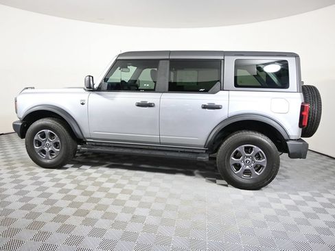 Used 2024 Ford Bronco Big Bend AWD/4WD image 3