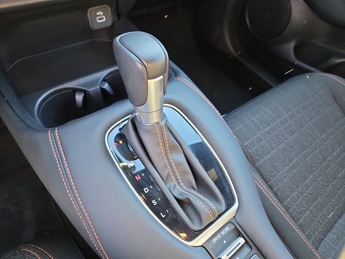 Used 2023 Honda HR-V Sport image 15