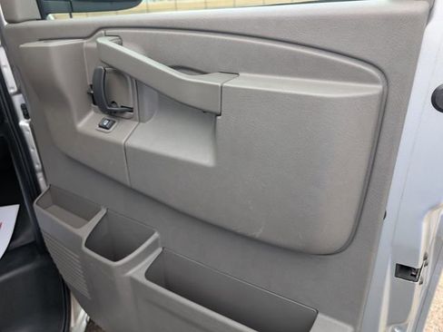 Used 2020 Chevrolet Express 2500 LS w/ Driver Convenience Package image 5